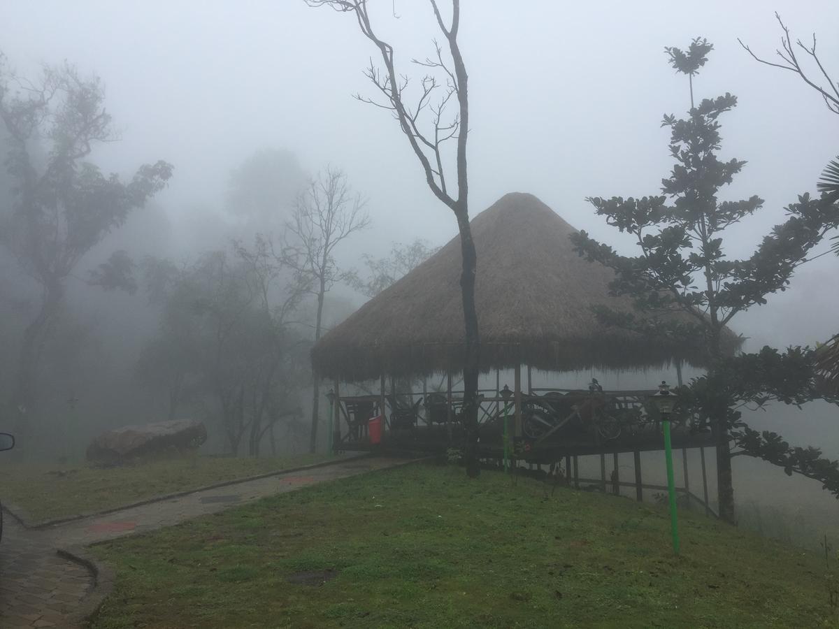 The Kaduhithlu Hotel Sakleshpur Exterior photo